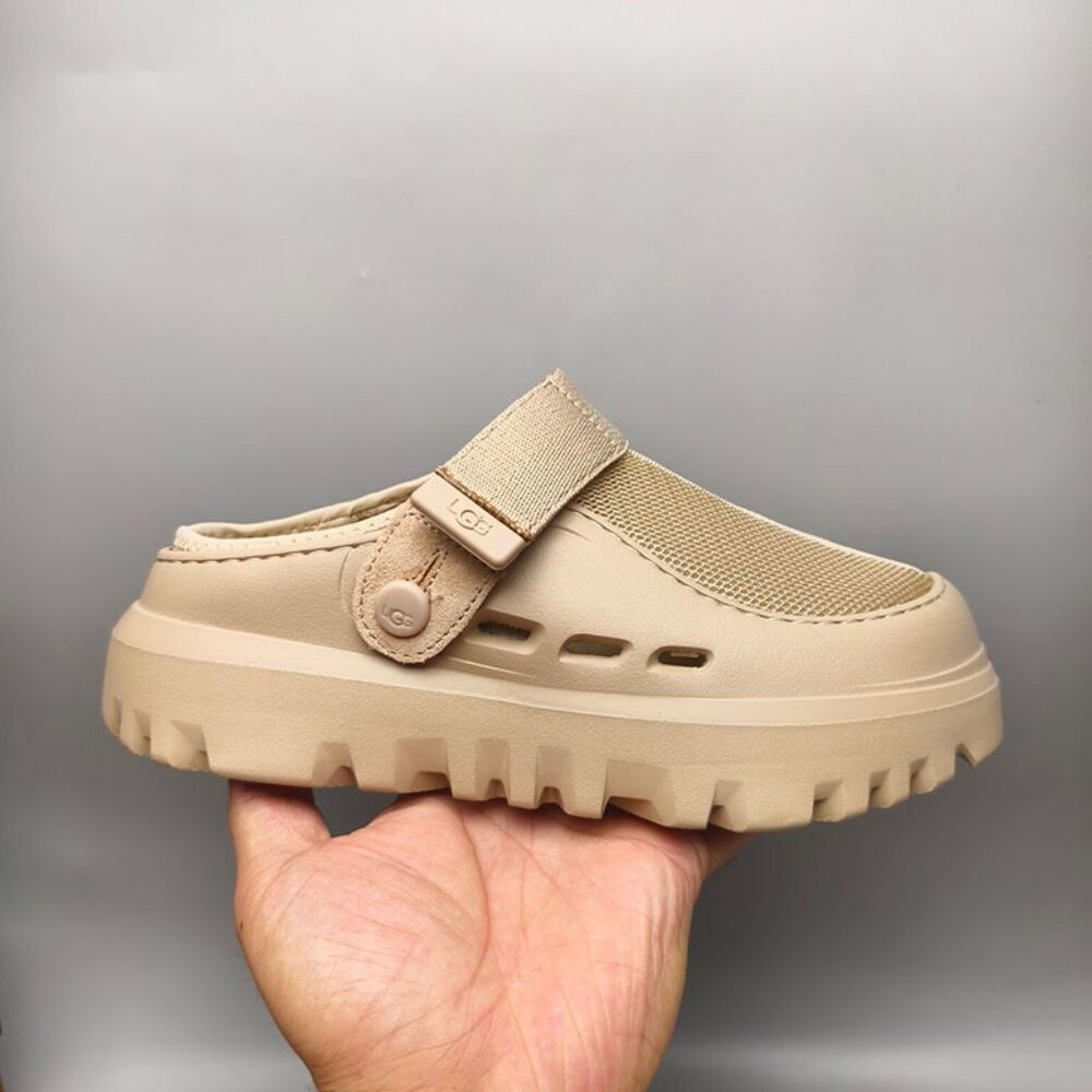 UGG Womens Khaki Mesh Thick-Sole Crocs